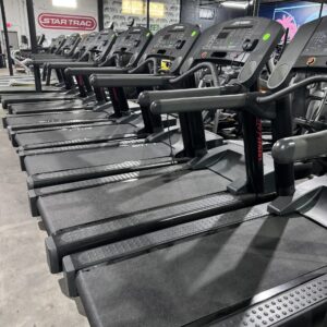 Life Fitness Treadmill Integrity Series CLST