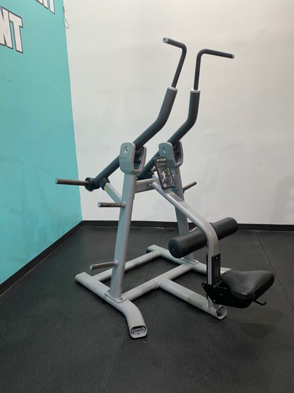 Precor Pulldown Discovery Series